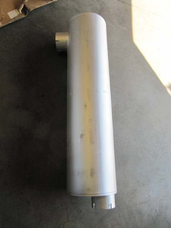 lot 971 image: NEW  Kenworth T2000 muffler