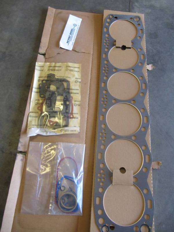 lot 972 image: New cylinder head gasket set for Detroit Diesel Series 60 #185P582