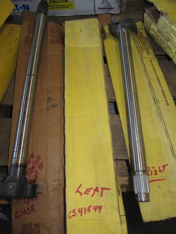 lot 941 image: Lot of 3 New C103R & CS541544 S  Brake Camshafts and 1 Extra RT Camshaft