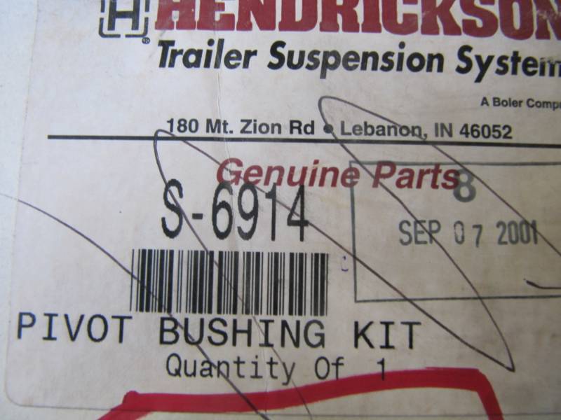 lot 989 image: 4  Hendrickson pivot bushing kits #S-6914