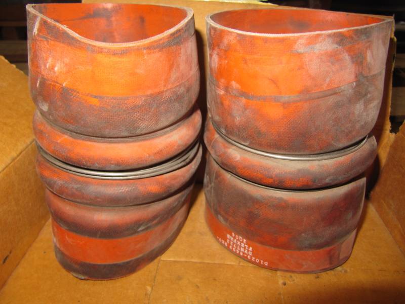 lot 1018 image: AIR TO AIR TURBO BOOTS