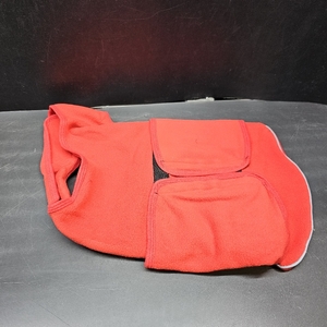 lot 2037 image: Xl QBLEEV Dog Sweater Dogs. Dark-Red XL
