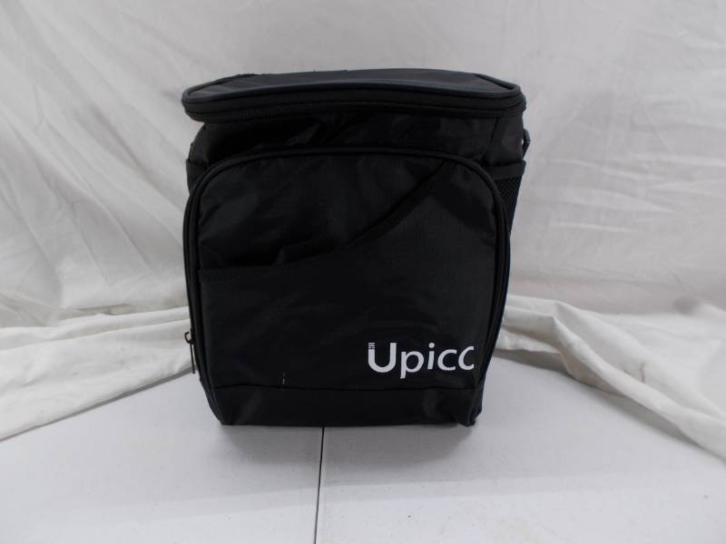 lot 1197 image: Upicc bowls and bag