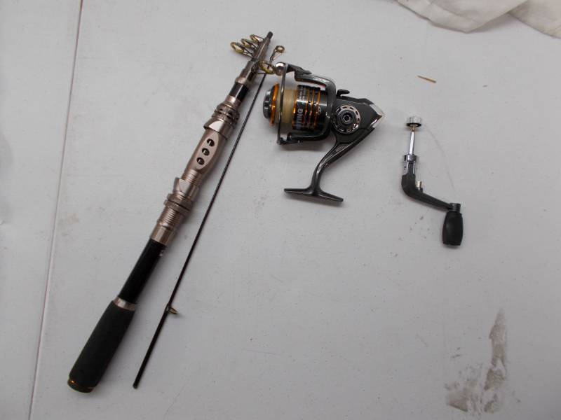 lot 1208 image: fishing reel