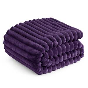 lot 9121 image: Bedsure GentleSoft Purple Throw Blanket for Couch - Super Soft Cozy Blankets for Women, Cute Small Blanket for Girls, 50x70 Inches