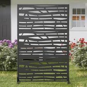 lot 30123 image: Outdoor Metal Privacy Screens -Retail- $174.10