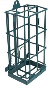 lot 36961 image: Floral Foam Cage Arranger Flower Arrangement Tray Wedding Decor Accessories, 24 pk  - Retail $0