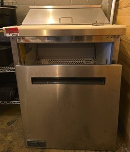 lot 5060 image: 29in TRUE AST28R  Commercial Prep Station