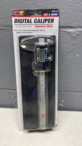 lot 143 image: Performance Tool W80152 Digital Caliper 0-6  (150mm)&nbsp