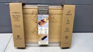 lot 159 image: Totally Bamboo Flip Serve &amp Store Cutting Board&nbsp