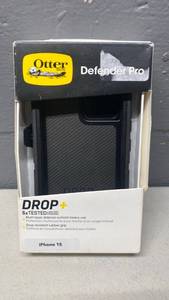 lot 212 image: OtterBox Defender Pro Case for iPhone 15&nbsp