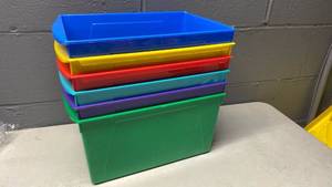 lot 224 image: Rainbow Storage Bins Set&nbsp