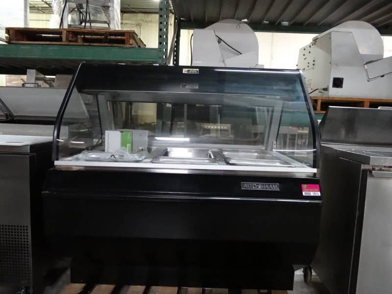 lot 5016 image: Alto-Shaam ED2SYS-48 BK Black Heated Display Case with Curved Glass and Base