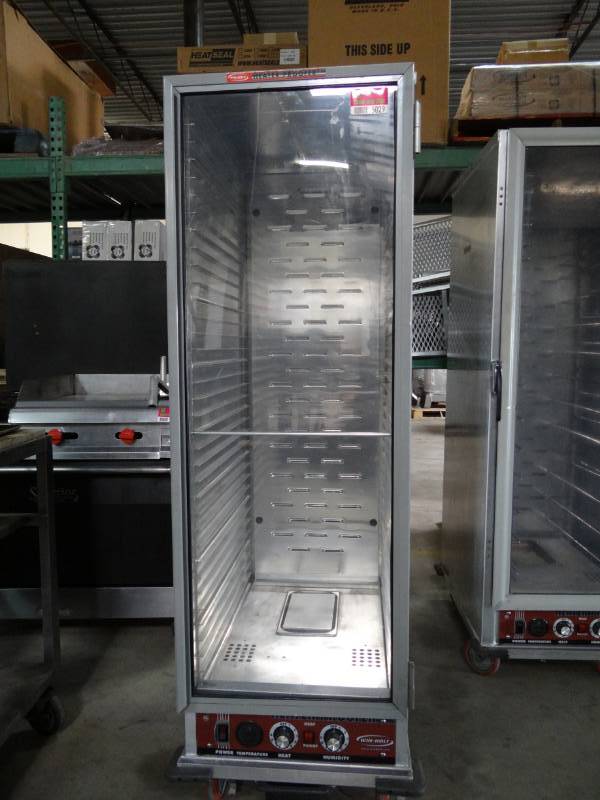 lot 5029 image: Win Holt Heater Proofer Model # NHPL-1836C