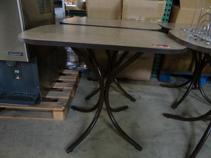 lot 5067 image: Lot of (2) Laminate Tables