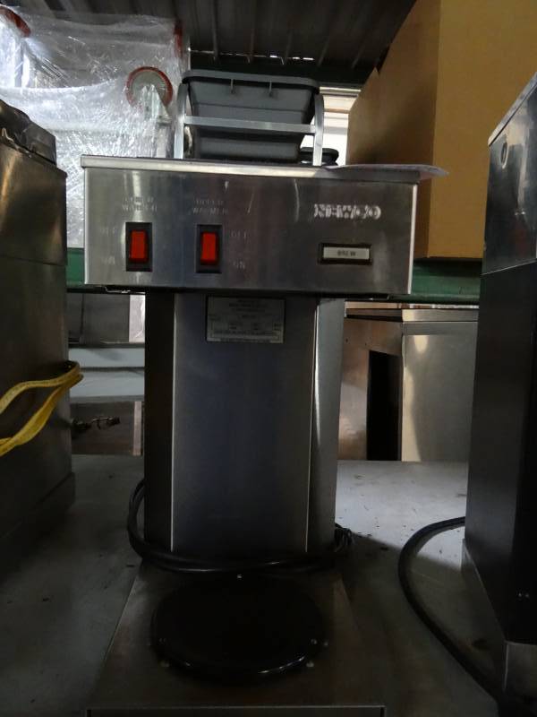lot 5106 image: Newco  Coffee Maker and 1 Warming Station Model # TB-2D