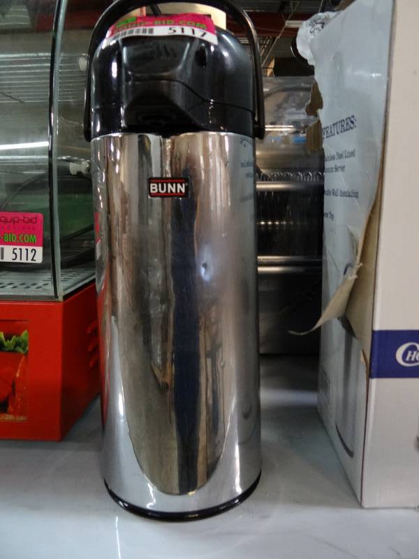lot 5117 image: Bunn Insulated Carafe