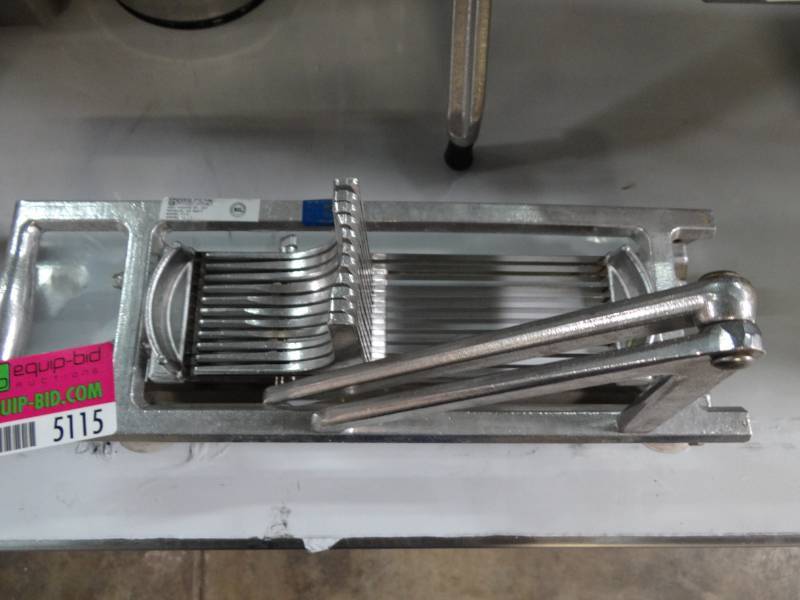 lot 5115 image: Tomato Slicer Model # CT-6