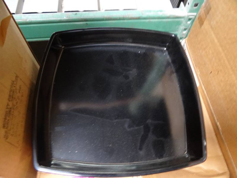 lot 5157 image: (6) Black Plastic Deep Tray