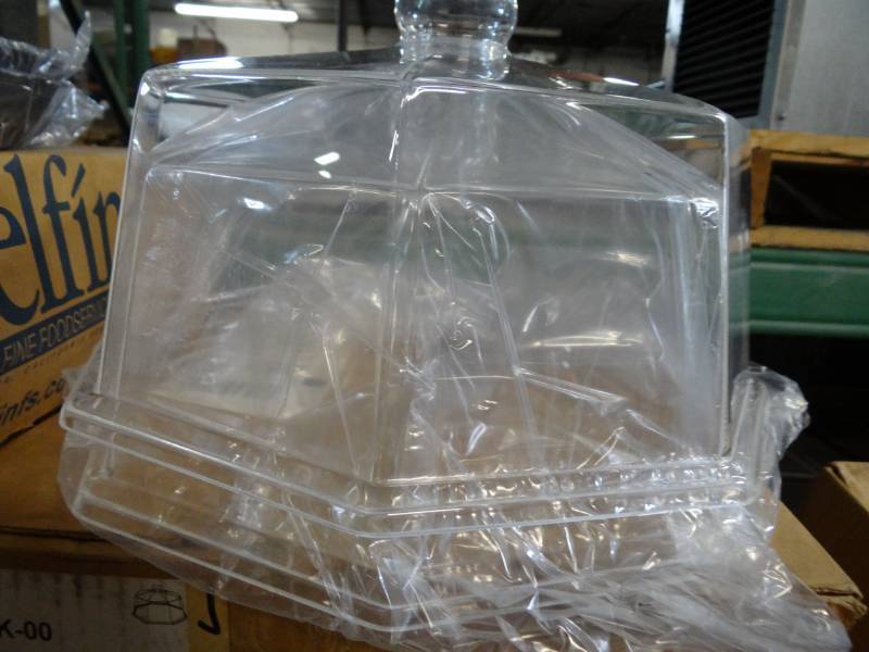 lot 5182 image: Octagon Shaped Clear Dome Lids