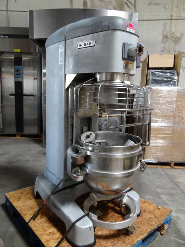 lot 5003 image: Hobart HL600-1STD 60 qt. 4 Speed Floor Mixer wBowl Guard  2.7 HP
