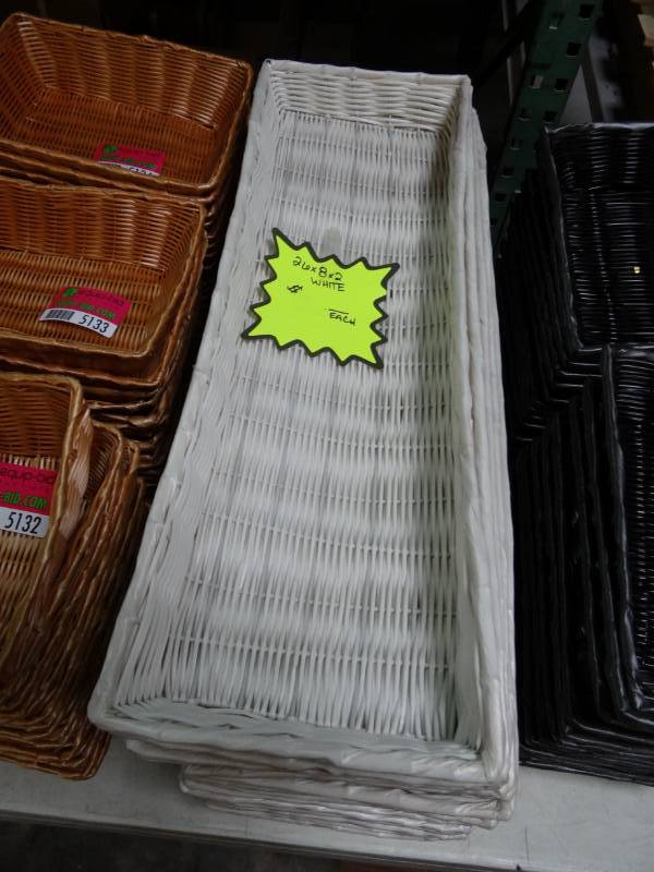 lot 5136 image: Approx. 9 Rectangle Baskets