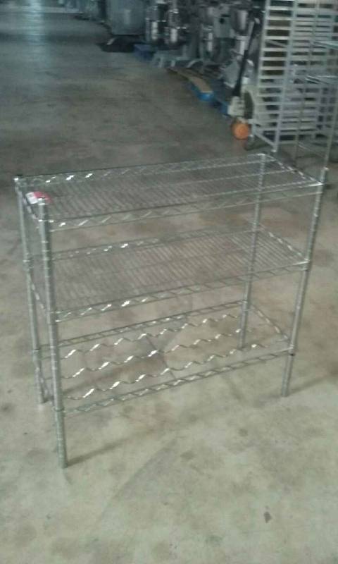 lot 5059 image: 3 Tier Metro Rack