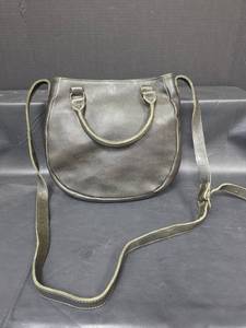 lot 179 image: Lifetime Leather Full Grain Cowhide Crossbody Bag