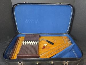 lot 200 image: Silvertone Autoharp by Oscar Schmidt with Case and Accessories