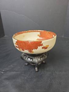 lot 252 image: Japanese Satsuma Bowl with Birds and Maple Leaves See Pics for Damage
