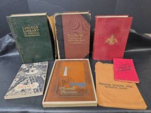 lot 281 image: Historical Book Collection - Lincoln Library, Livestock Manual, and More