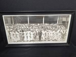 lot 289 image: 1934 Reno County 8th Grade Graduation Photograph