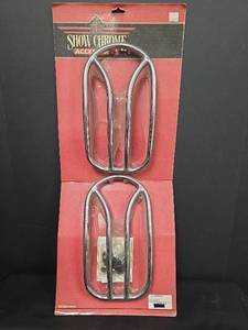 lot 303 image: Show Chrome Curved Fender Racks for Trike Part No. 41-130