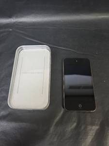 lot 316 image: Apple iPod Touch 8GB with Original Accessories - Unlocked & Factory Reset