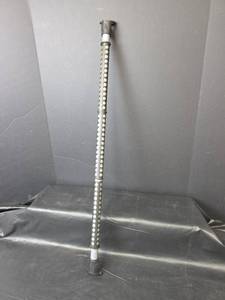 lot 361 image: Adjustable Clothing Rod for Vehicle