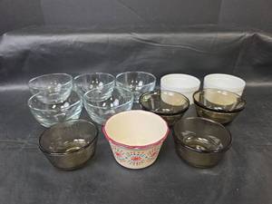 lot 416 image: Mixed Glass and Ceramic Bowls and Ramekins