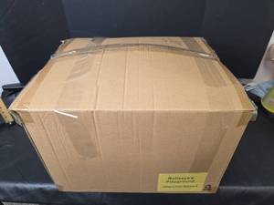 lot 418 image: Household and Kitchen Mystery Box - ALL NEW ITEMS