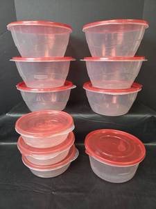 lot 424 image: Rubbermaid Food Storage Containers with Red Lids Set