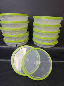 lot 425 image: Divided Meal Prep Containers with Lime Green Lids (10 bowls and 12 lids)