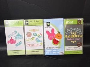 lot 436 image: Cricut Lite Cartridge Collection - Fonts and Design Bundle