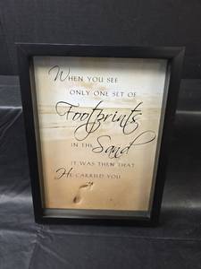 lot 472 image: Footprints in the Sand Inspirational Wall Art