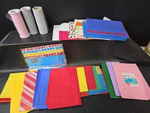 lot 492 image: Gift Tissue and Decorative Papers