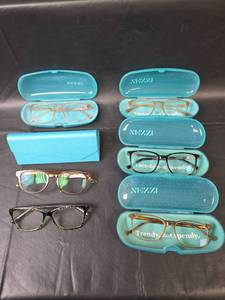 lot 524 image: Zenni Optical Eyeglasses Collection with Cases