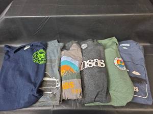 lot 526 image: Mixed T-Shirt Bundle with Graphics