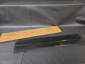 lot 559 image: 4 - Black Steel Cord Cover Plates