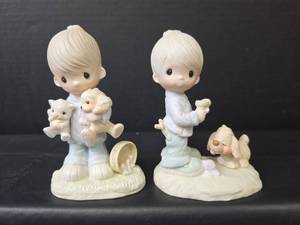 lot 575 image: Precious Moments Figurines