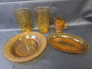 lot 649 image: Amber Glass Dinnerware