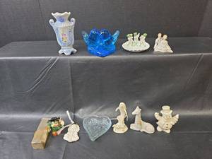 lot 659 image: Blue Birds of Happiness,  Lenox, and Collectibles Made in Japan