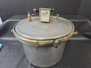 lot 678 image: Kook-Kwick 16 Steam Pressure Cooker with Gauge