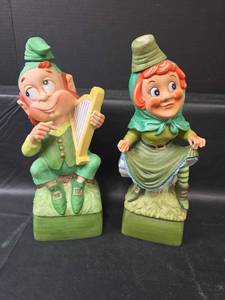 lot 736 image: 1974 Mr and Mrs Lucky Leprechaun Ceramic Decanters Set by Hoffman Distilling Co